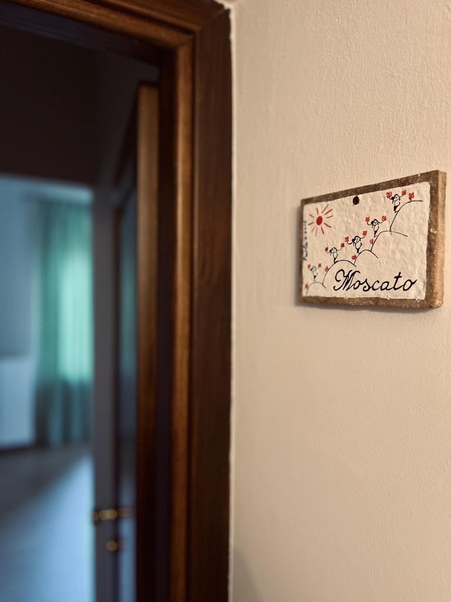 Hotel Casa Caimotta Neive Zewnętrze zdjęcie